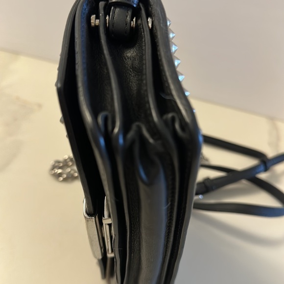 Burberry wallet on chain - Picture 4 of 7